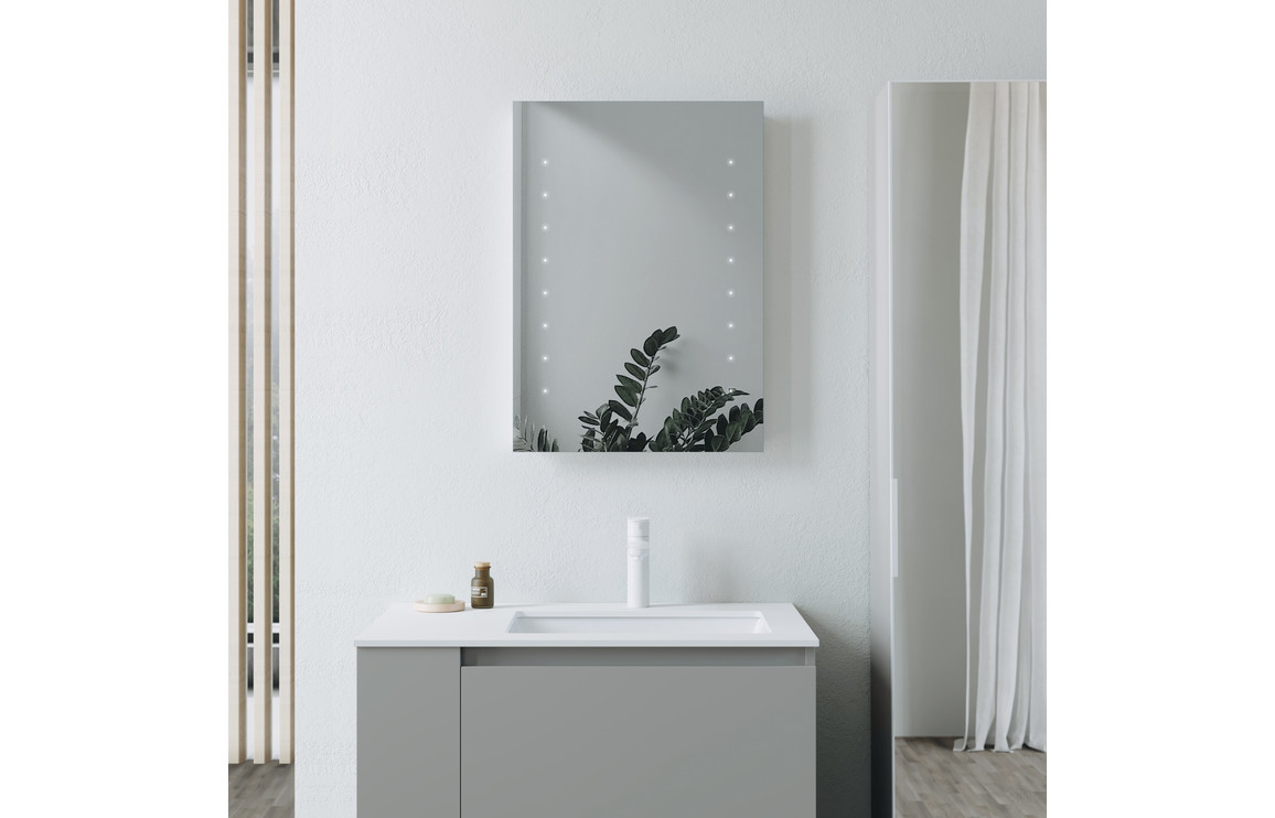 Cowie 500x700mm Rectangle Battery-Operated LED Mirror - Image 3