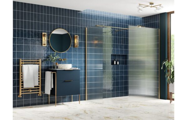 Luxe 800mm Fluted Wetroom Panel & Side Panel Arm - Brushed Brass