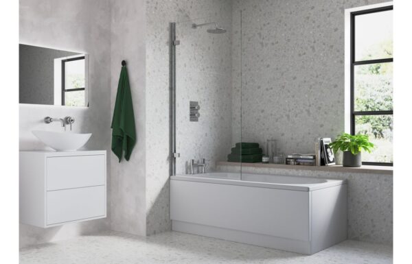 850x1500mm Hinged Straight Bath Screen (6mm) - Chrome