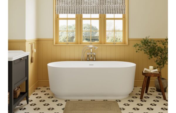 Carron Freestanding 1685x804mm 0TH Bath - Matt White